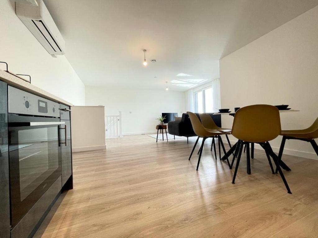 Bayard Plaza Penthouse Apartments Peterborough Eksteriør bilde